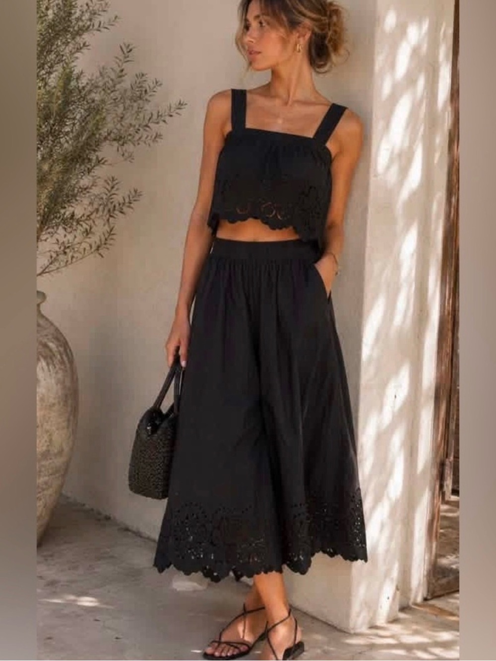 NWT ✧🖤Caroline Constas 🖤✧ 2Piece Black
Embroidered Cotton Set Top & Wide Leg
Pa